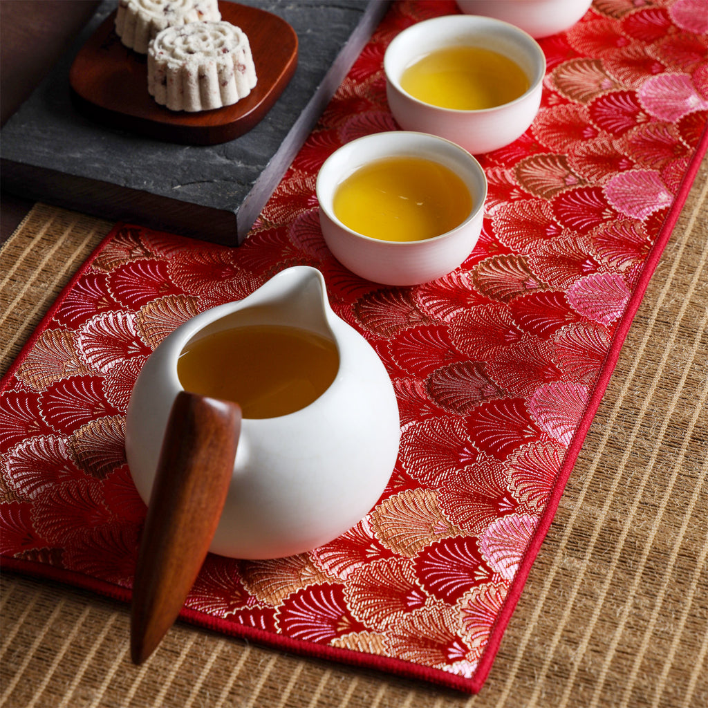 Floral Stitchery Tea Mat 8