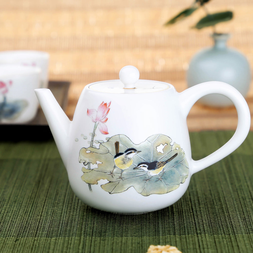 Chinese Teapot-Summer Lotus Pond Teapot 1
