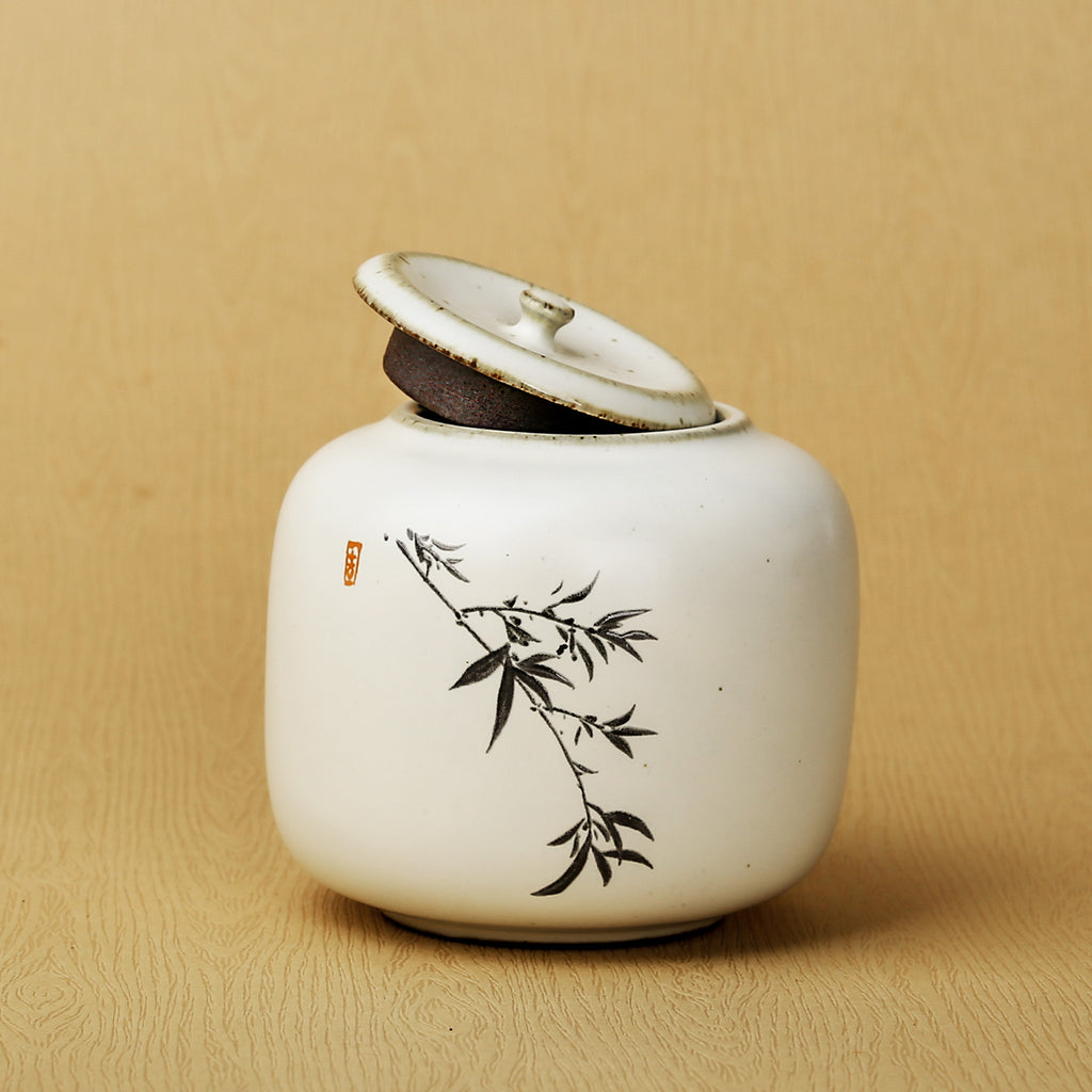 Loose Tea Storage with Chinese Pattern-Art Yellow Glaze 2