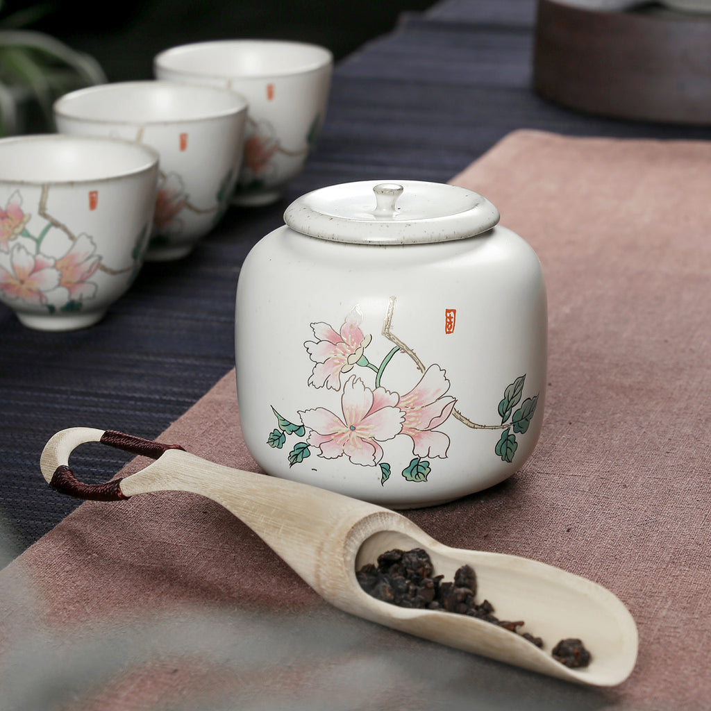 Loose Tea Storage with Chinese Pattern-Art Yellow Glaze 3