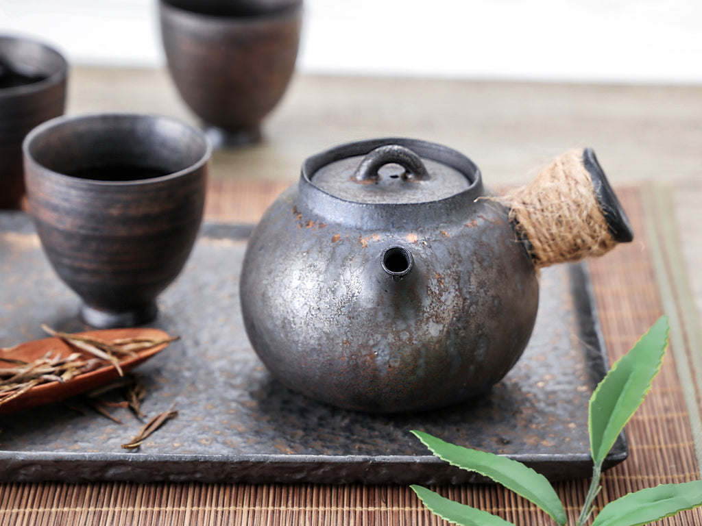 Pottery Teapot-Iron Glaze Chubby Teapot 2