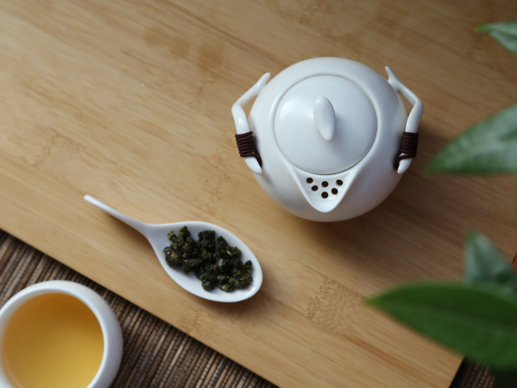 White Ceramic Teapot-Chinese Cloud Teapot 5